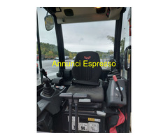 3TNV82A  Utilitaria