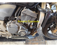 Honda hornet 600