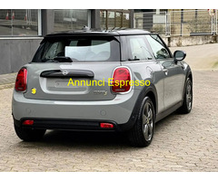 MINI Cooper SE Berlina