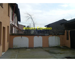 Villa bifamiliare mq120 Ristrutturato piano terra
