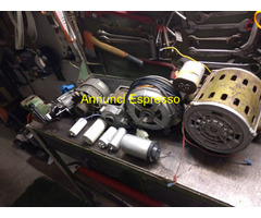 Vendo Motori elettrici e Condensatori funzionanti,