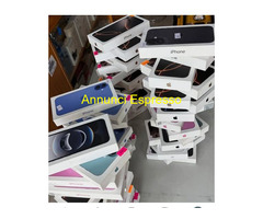 Apple iPhone 16 Pro Max, iPhone 16 Pro, iPhone 16