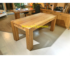 Tavolo moderno larice