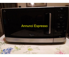 Microonde con grill e cottura a vapore Whirlpool