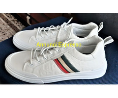 Scarpe da ginnastica bianche misura 42 - Nuove