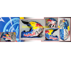 Decorazioni e grafiche personalizzate su caschi