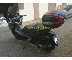HONDA Forza 300 abs Scooter