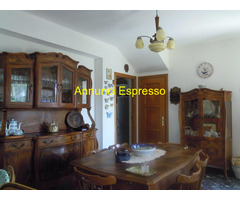 Villa a schiera mq150 Buono piano terra