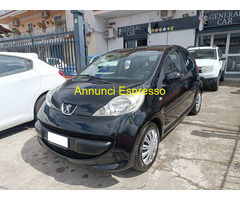 PEUGEOT 107 1.0 sweet year - cambio automatico Berlina