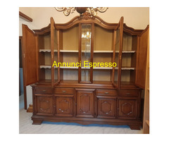 Mobile sala vetrina Credenza misure larg. 240 cm.
