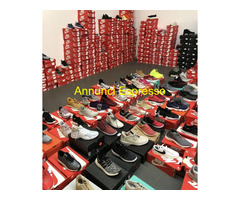 100 paia scarpe Nike originali