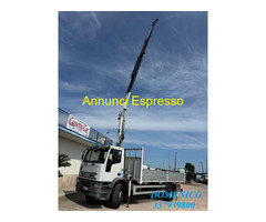 Autogru IVECO EUROCARGO 170E27 CON GRU