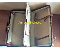 Valigia d\'antan-vintage in cuoio semirigida , per