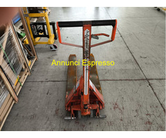 Transpallet manuale a pantografo