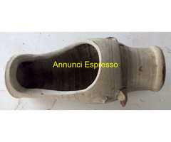 Vaso da piante ad anfora antica in terracotta mis