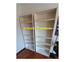 Libreria bianca in legno, sei ripiani