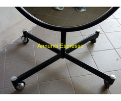 Specchio girevole con ruote in perfetto stato