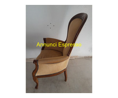 Poltroncina Legno e Velluto in ottimo stato