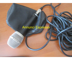 DUE MICROFONI DA PALCO BEYERDYNAMIC-TG V50+TAKSTAR