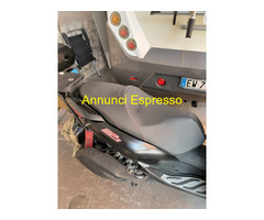 PIAGGIO MP3 Hpe Scooter