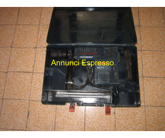 MARTELLO DEMOLITORE-PERFORATORE BOSCH 11 GR-GSH11