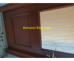 PORTA D \'INTERNO IN LEGNO DI CILIEGI0-COMPLETA