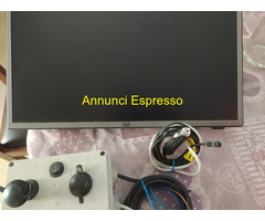 TELEVISIONE LCD 22 POLLICI 12 VOLT