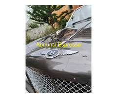 BENTLEY Eight eight Berlina