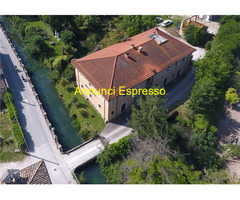 Vendita Villa/Casa singola 520 mq 