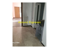 Appartamento mq98 Buono piano rialzato