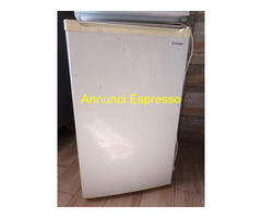 Frigo e congelatore tavola