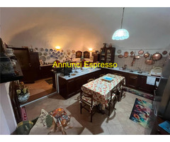 LU Vendita Villa/Casa singola 309 mq 