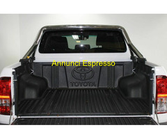 TOYOTA Hilux Cabina doppia 4x4 cambio manuale  SUV