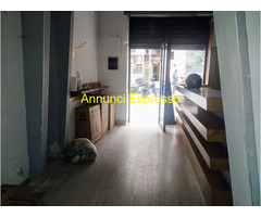 Affitto negozio Centro Salerno mq40 affitto Euro400
