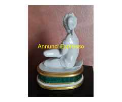 Figurina Porcellana  Mangani vintage  \'   VIRGO  \'