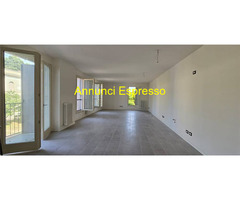 Camposanto Affitto Ufficio 65 mq 