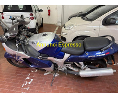 SUZUKI GSX Hayabusa 1300 GSX R Super Sportive
