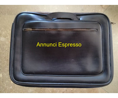 BORSA PORTADOCUMENTI MANICI