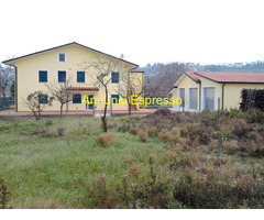 Casa mq240 Buono su più livelli