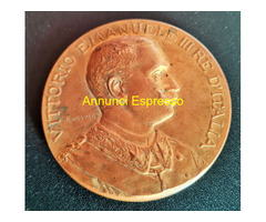 Medaglia bronzo dorato Vittorio Emanuele III Espos