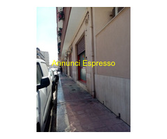 Affitto negozio vic. campo sportivo mq126 affitto Euro900