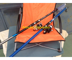 DUE CANNE DA PESCA-CON MULINELLI+SEDIA ASTRAL+COST