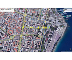 via Colapesce, 5 Vendita Garage 159 mq 