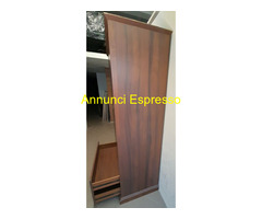 Armadio a 2 ante e 2 cassetti color Noce