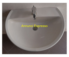 Lavandino Pozzi Ginori con colonna e rubinetto
