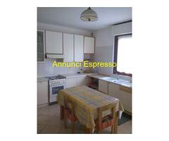 Villa a schiera mq220 Buono su più livelli