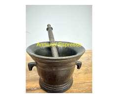 Antico mortaio umbro in bronzo XVI sec, e pestello