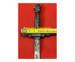 Tagliacarte stiletto vintage