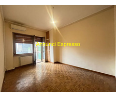 Appartamento mq85 Buono primo piano