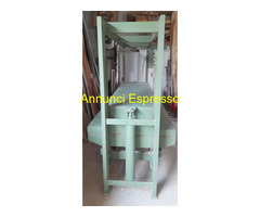 Pressa ad aria compressa Modello FT72